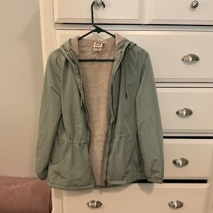 Avalanche Outdoor Supply Jacket.  Women’s XS Light green with tan fleece.